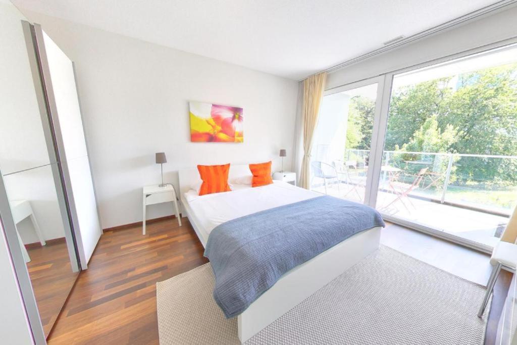 Relax And Recharge By The Lake! Modern Morges Apartments, Ap26 Bagian luar foto