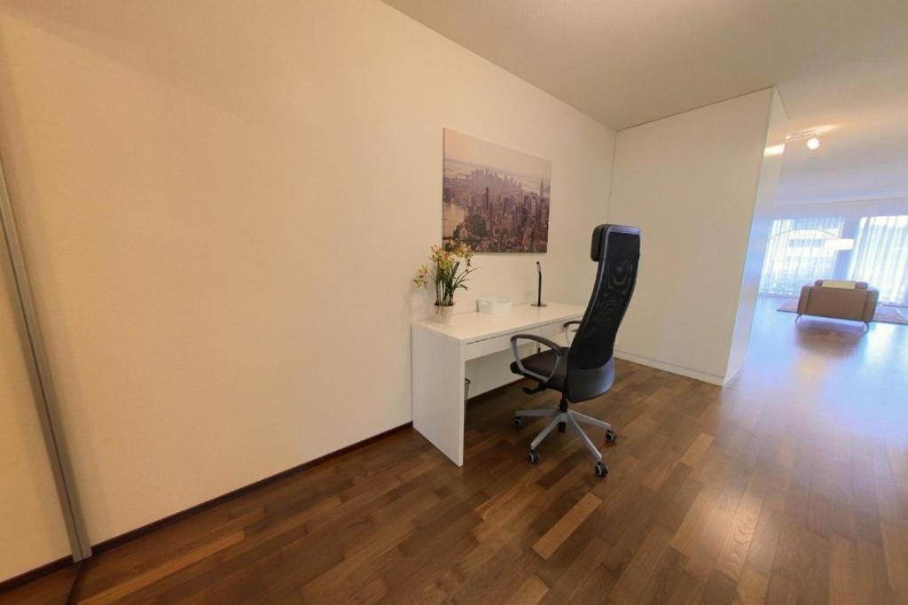 Relax And Recharge By The Lake! Modern Morges Apartments, Ap26 Bagian luar foto