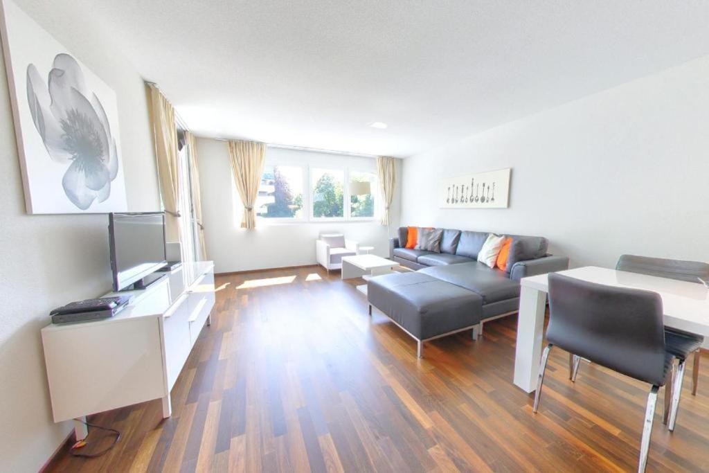 Relax And Recharge By The Lake! Modern Morges Apartments, Ap26 Bagian luar foto